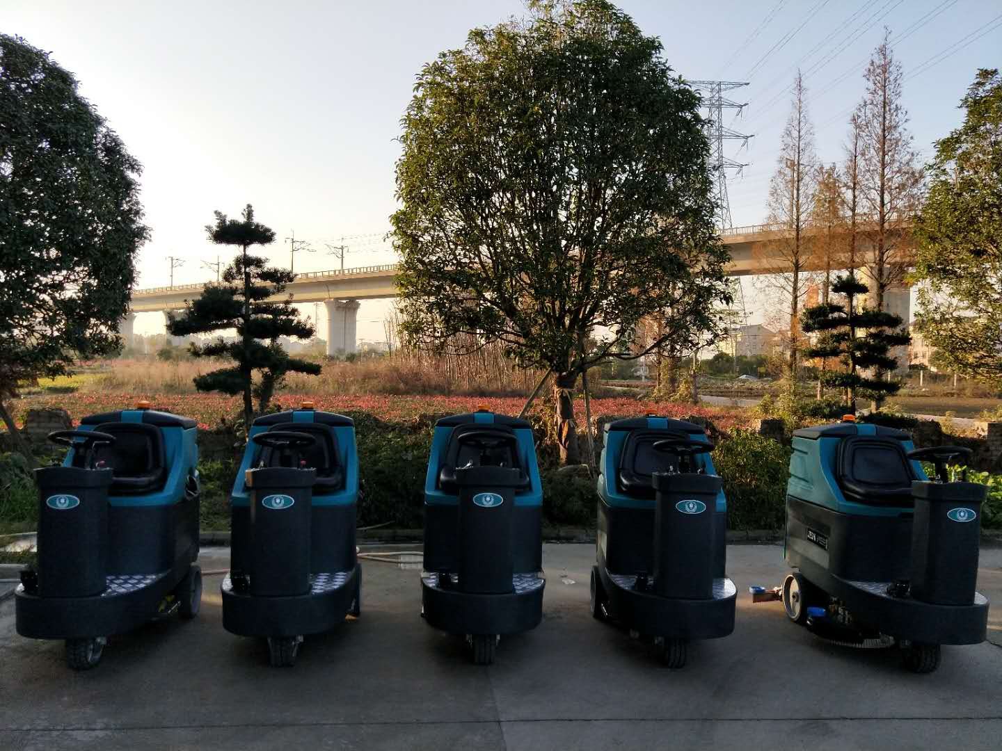 洁士M7B双刷驾驶式国产区人妖精品人妖精品视频/洗地车